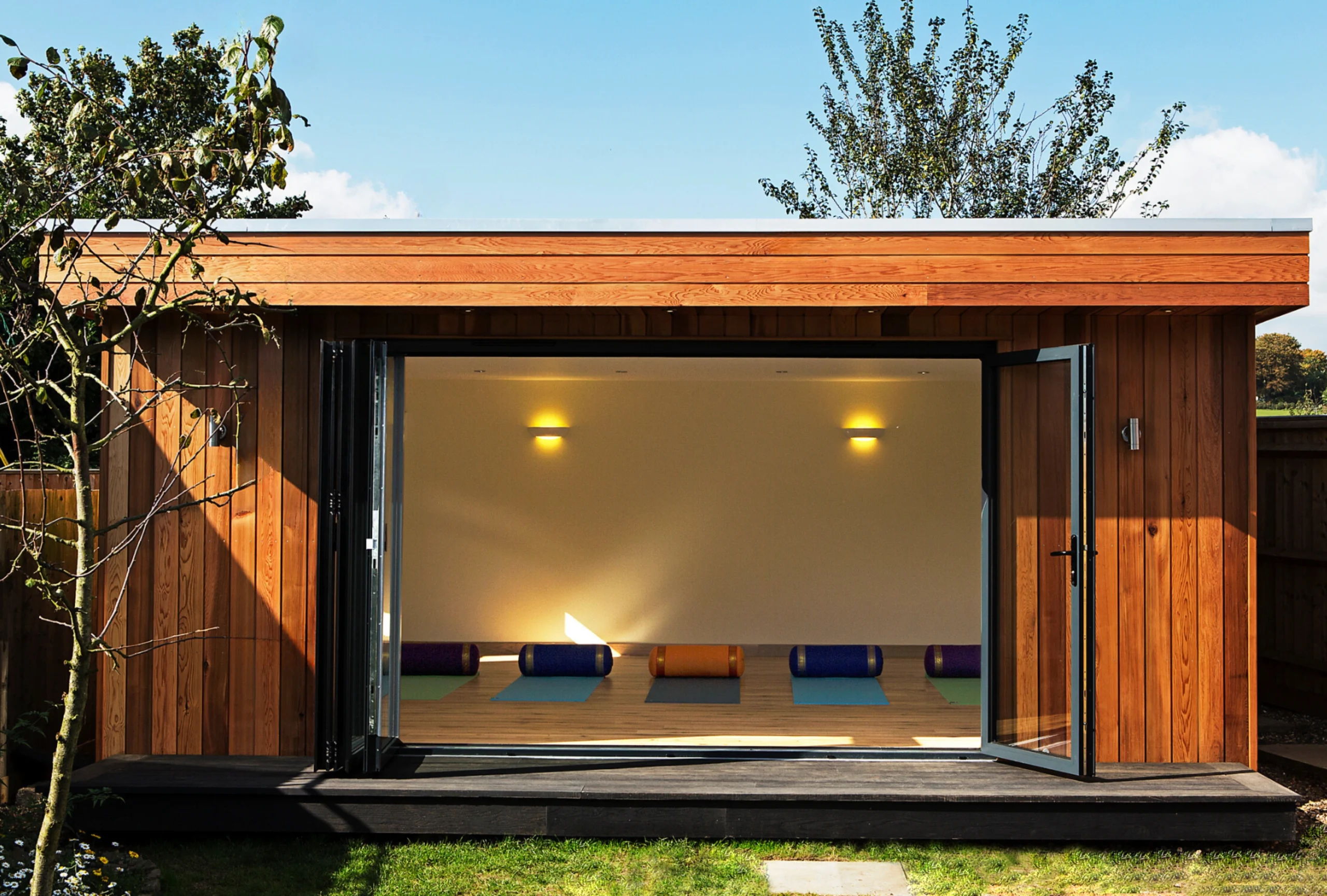 Bespoke, cedar clad garden yoga studio built by Mypods for a client in Berkshire
